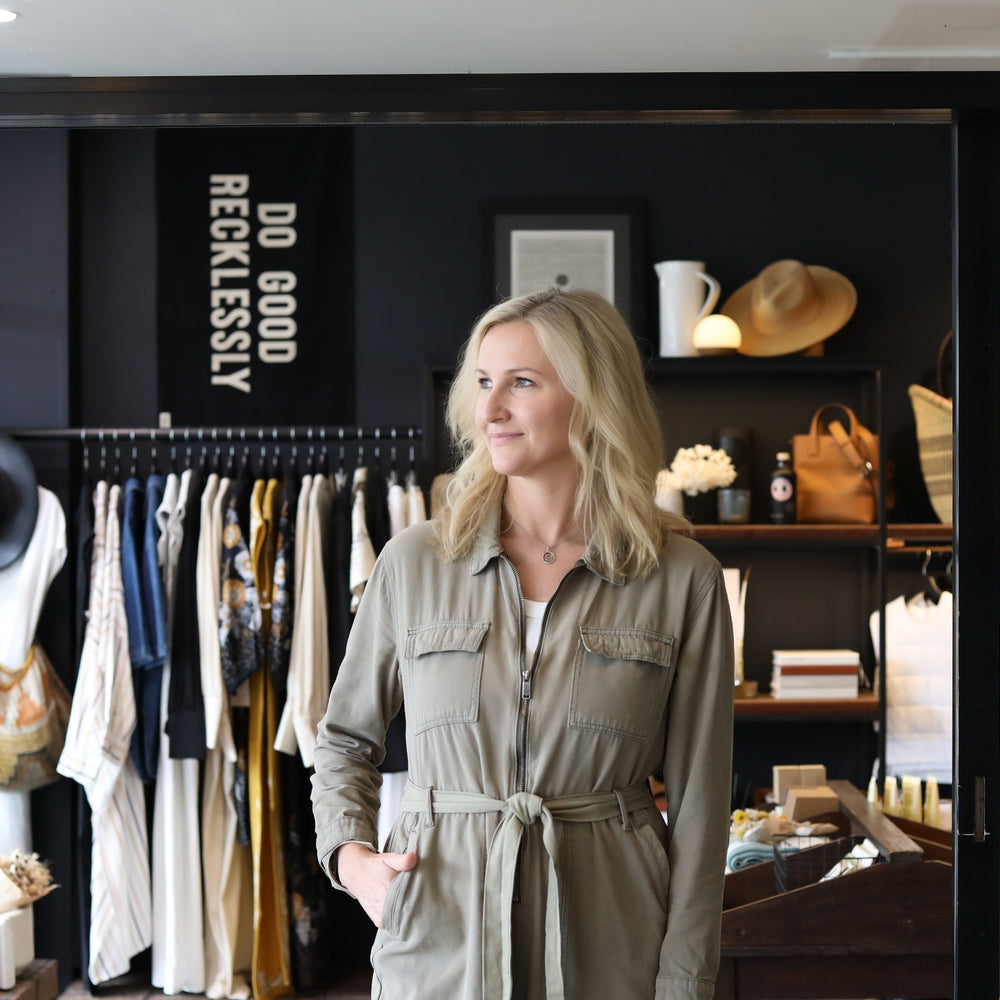 Curating Sustainable Style<br>Behind-The-Scenes with Nash+Banks
