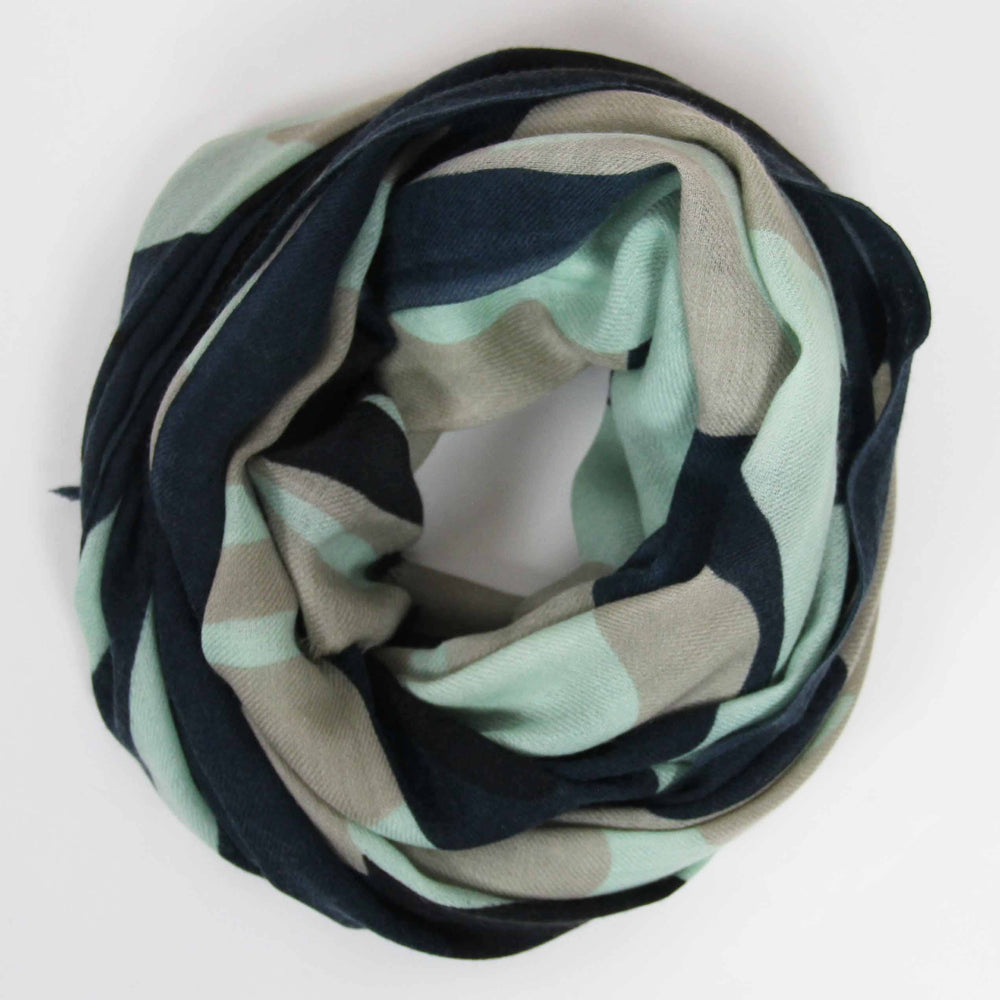 Les Belles Vagabondes | Fiji Navy | Wool Scarf - NASH + BANKS