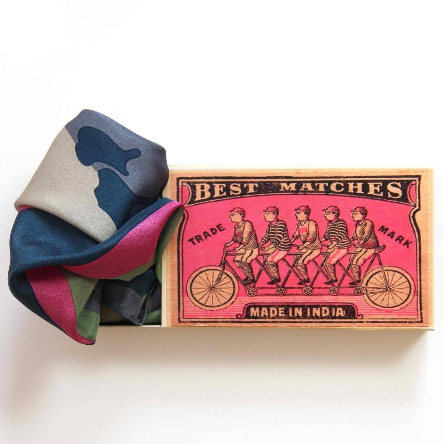 Les Belles Vagabondes | Vivaro Fuchsia | Mini Silk Scarf - NASH + BANKS 