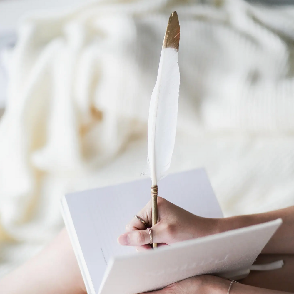 
                  
                    Axel & Ash - Coco Feather Pen (White) - Shop unique gifts for Her at Nash + Banks
                  
                