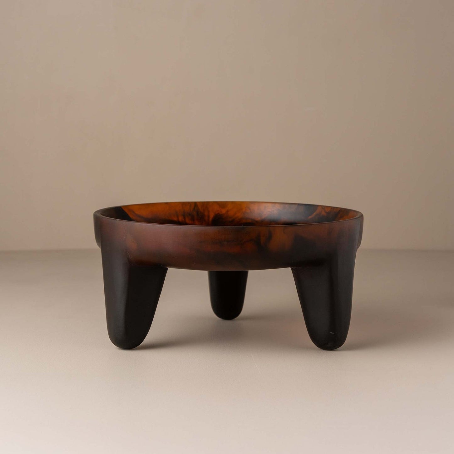 SAARDÉ | Flow Resin Structured Fruit Bowl - NASH + BANKS | Earth