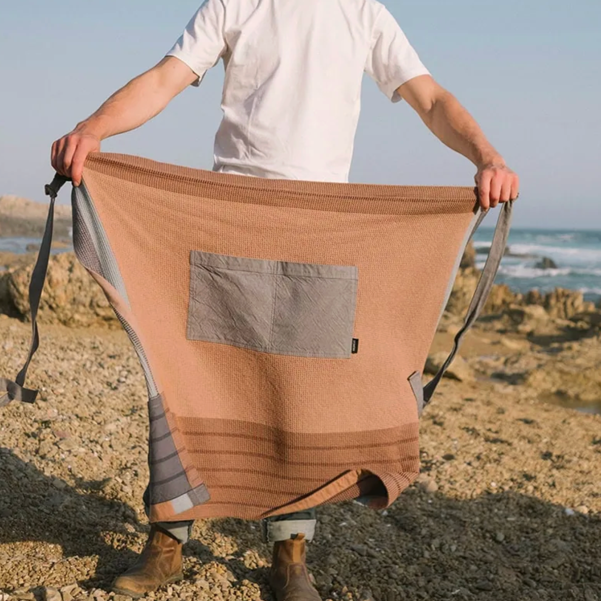 Mungo Textiles | Grill Apron - NASH + BANKS | Salmon