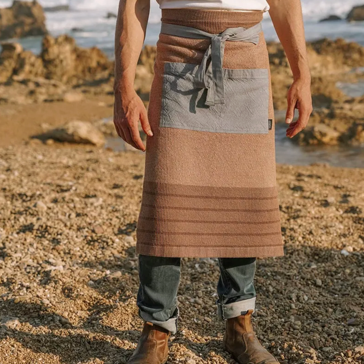 Mungo Textiles | Grill Apron - NASH + BANKS | Salmon