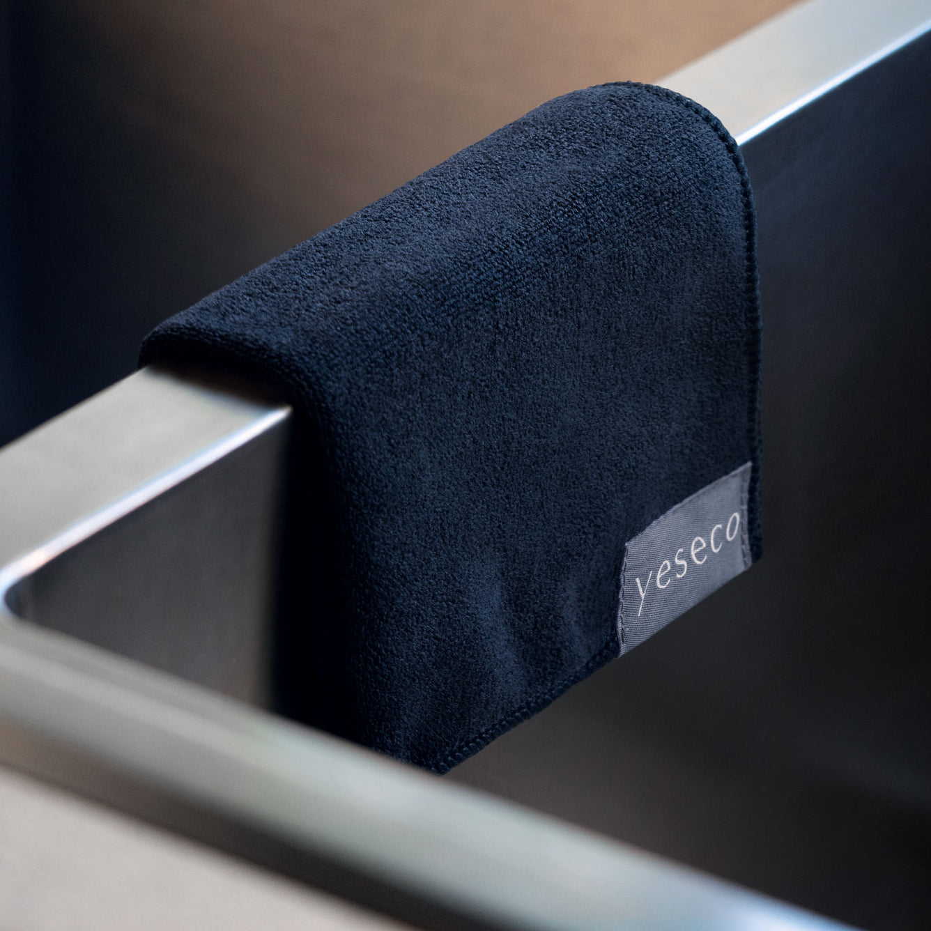 Yesēco | Microfibre Cloths x 3 - NASH + BANKS - Charcoal