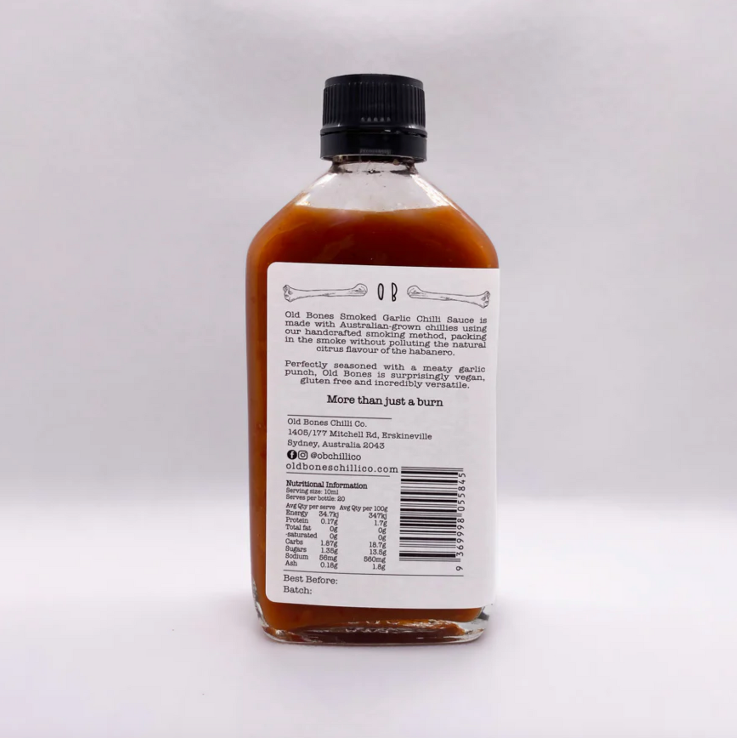 Old Bones Chilli Co | Smoked Garlic Chilli Sauce | 200 ml