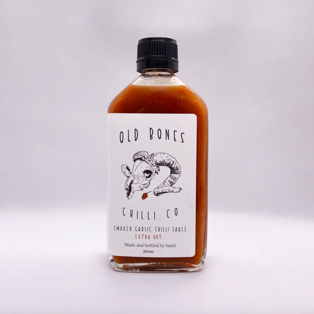 Old Bones Chilli Co | Smoked Garlic Chilli Sauce | Extra Hot | 200 ml