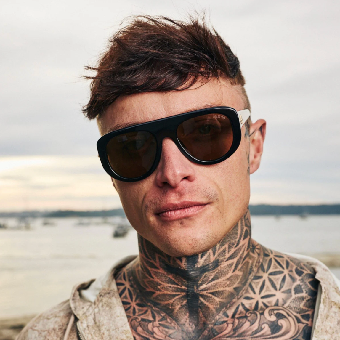CHILDE Eyewear - PHASE Gloss Black | Amber Bio Lens