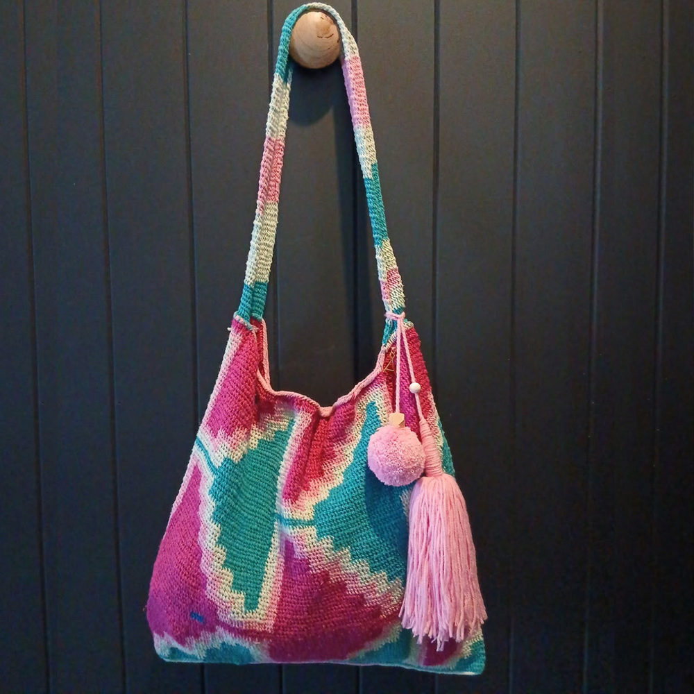 Among Equals | Half Diamond Design Bilum | 3569