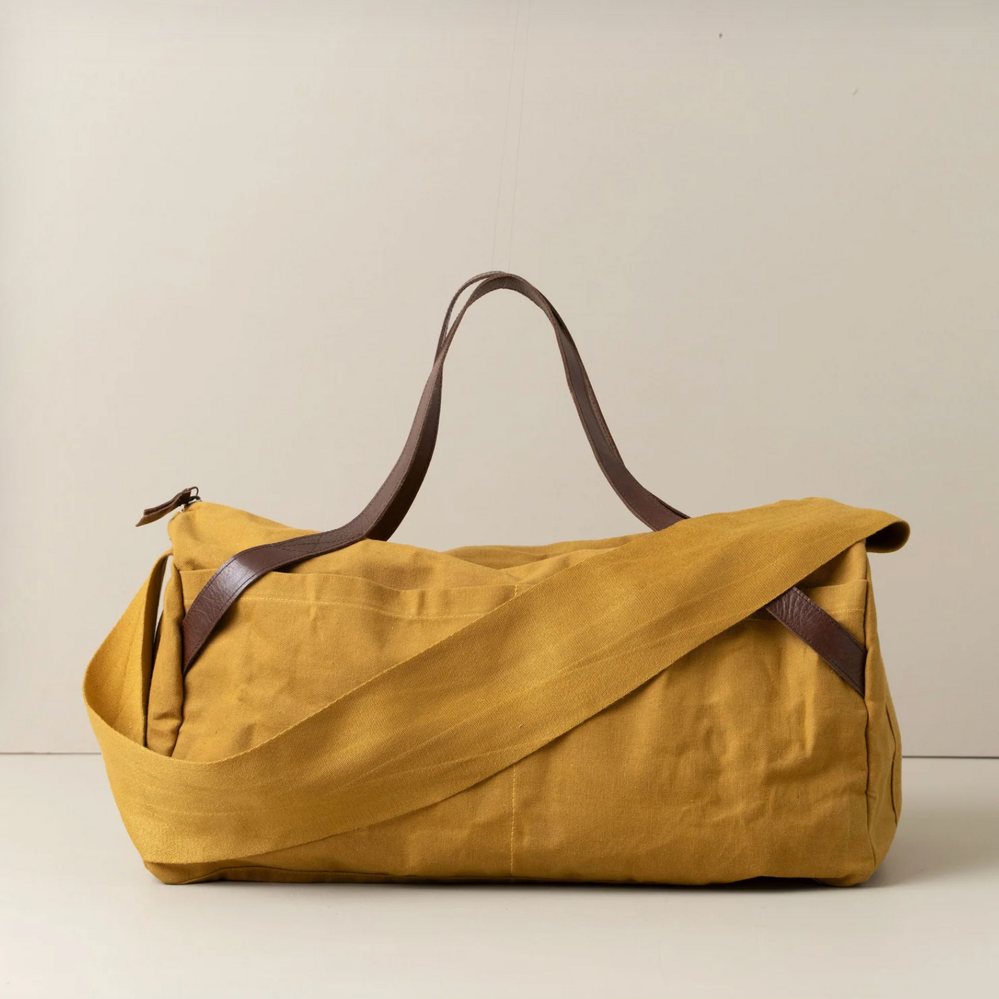 SAARDE Journey Duffle Canvas Bag | Mustard