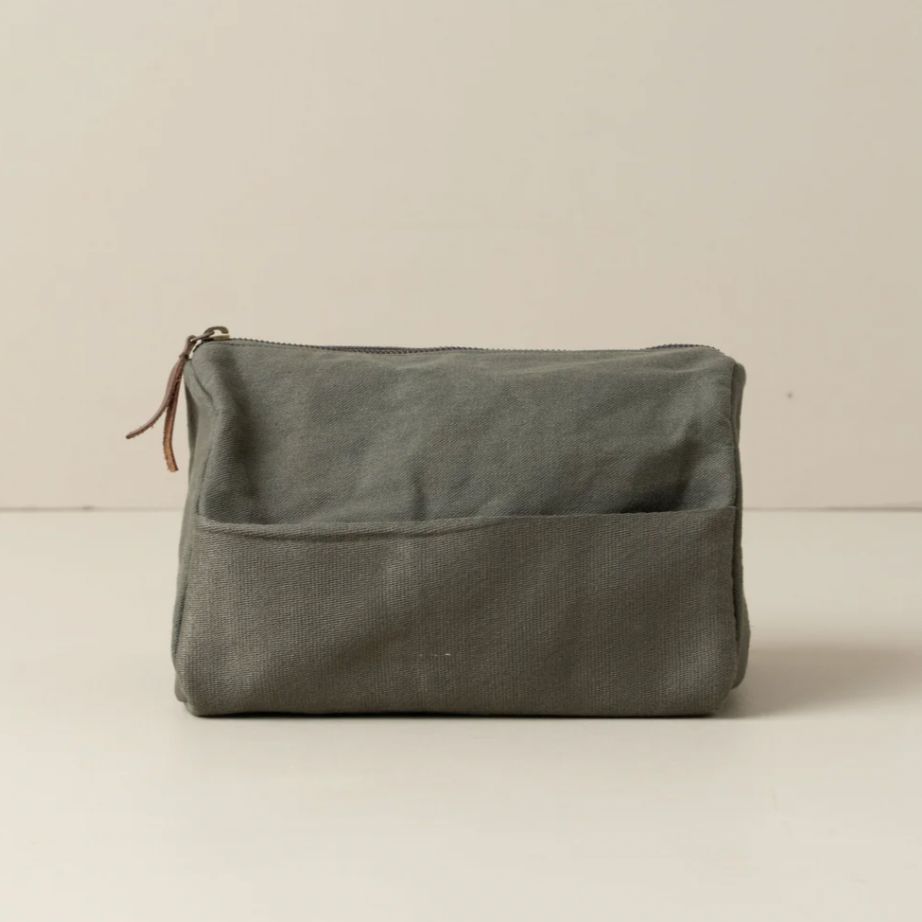 SAARDE | Journey Toiletry Canvas Bag | Olive