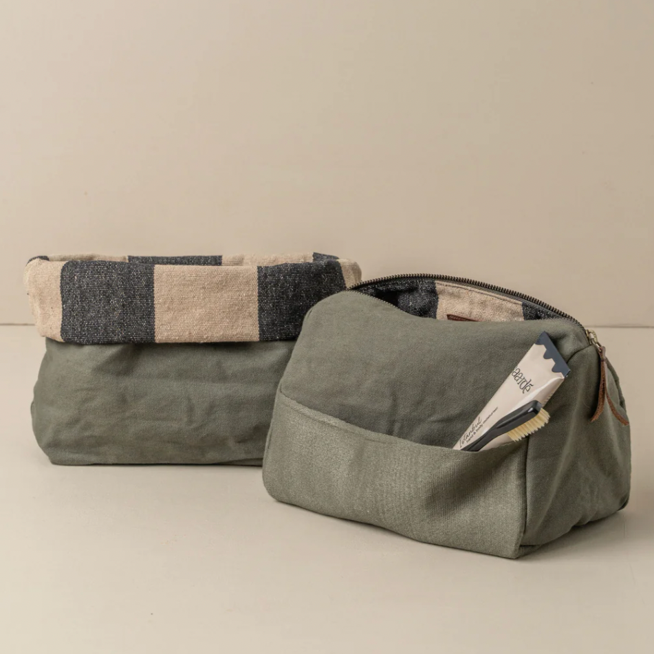 SAARDE | Journey Toiletry Canvas Bag | Olive