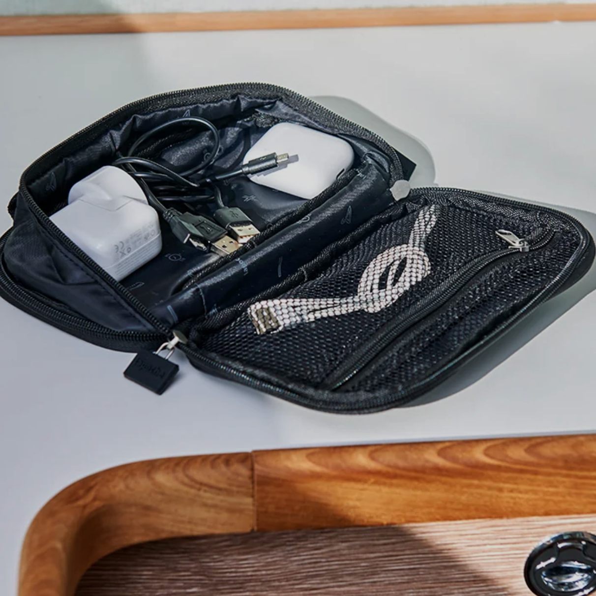 Lapoche | Tech Case | Olive - NASH+BANKS