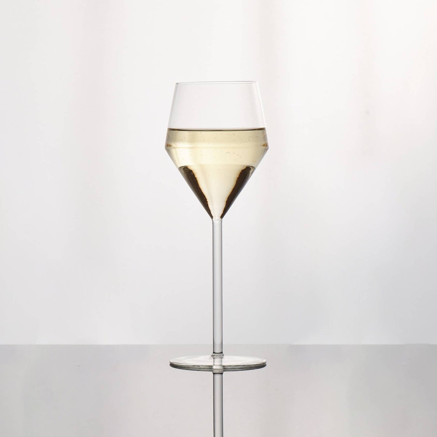 Aaron Probyn | JUNIPER | White Wine Glass | Set of 2