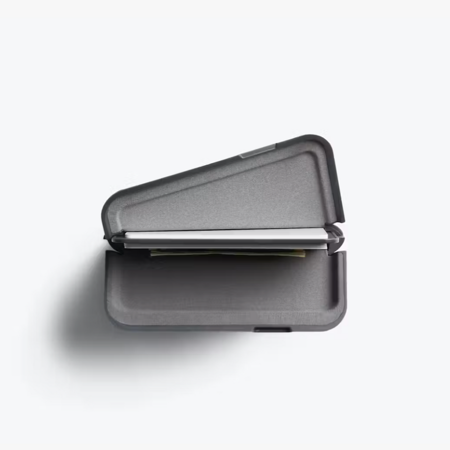 Bellroy Flip Case - Second Edition - Stellar Black