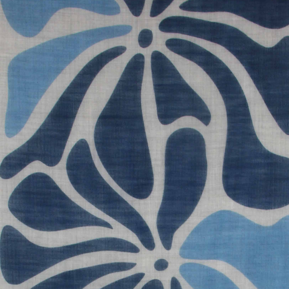 Les Belles Vagabondes | Blue Gardenia | Wool Scarf - NASH + BANKS