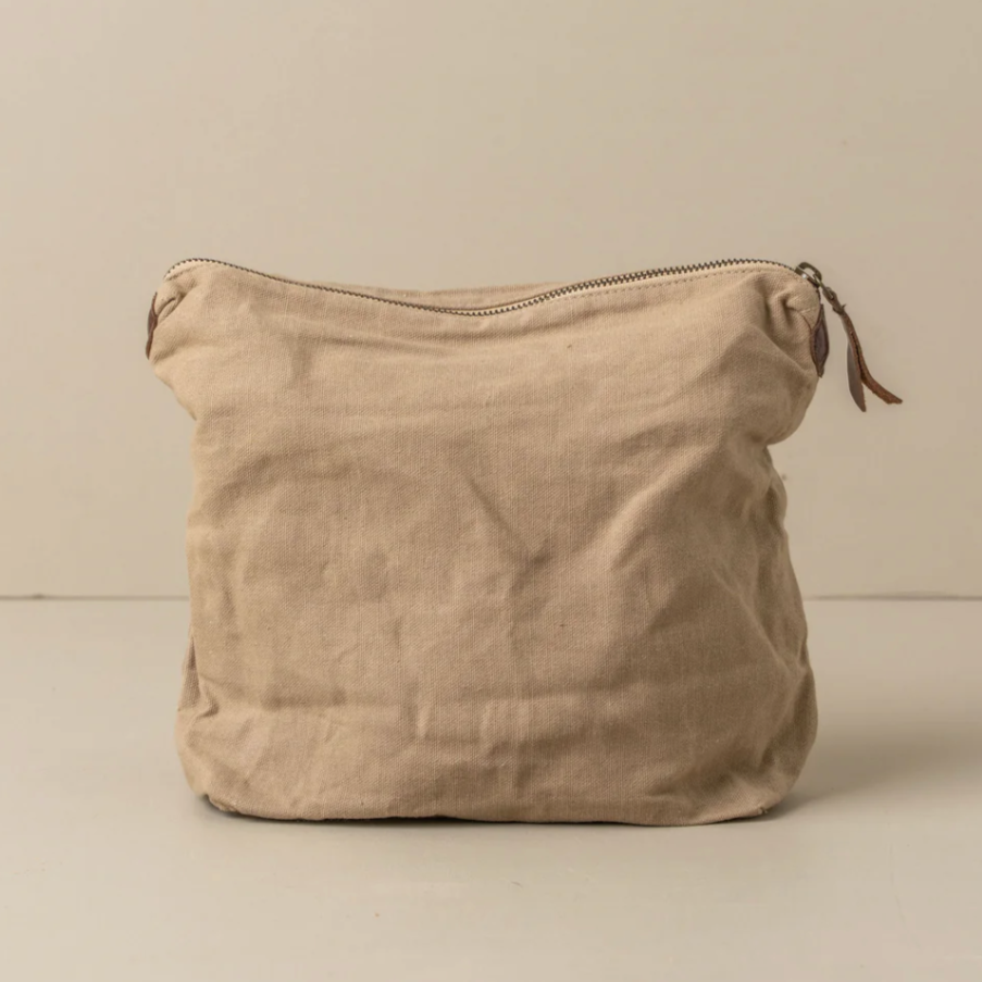 SAARDE | Journey Makeup Canvas Bag | Clay