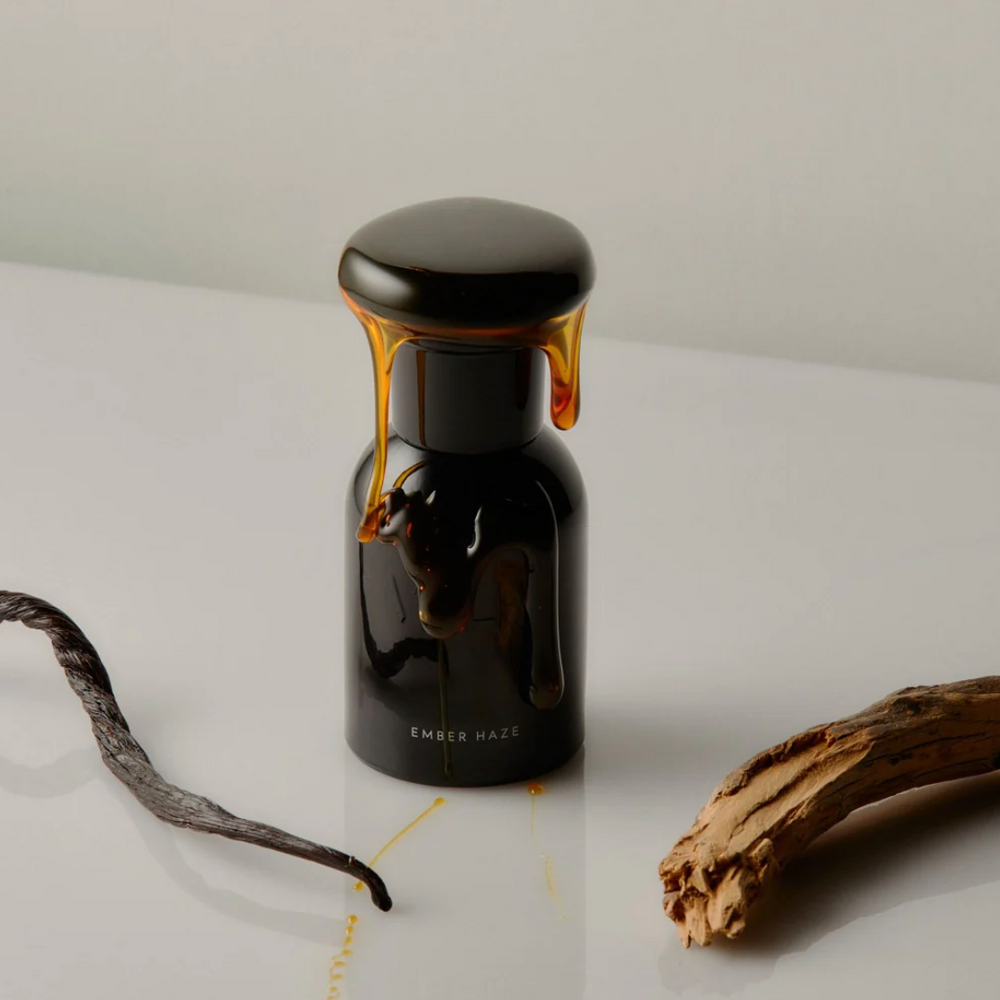 Váhy Ember Haze Natural Perfume - Shop Natural fragrance online at Nash + Banks