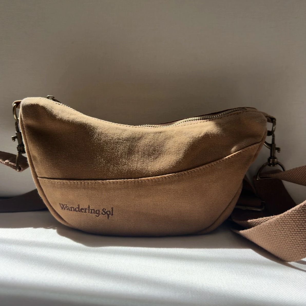 Wandering Sol - Wander-Lightly | Crossbody Bag