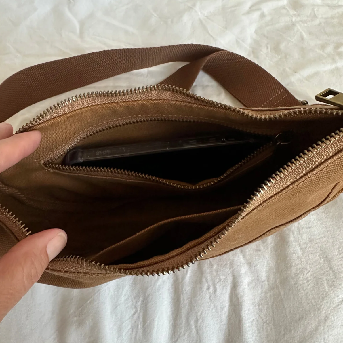 Wandering Sol - Wander-Lightly | Crossbody Bag